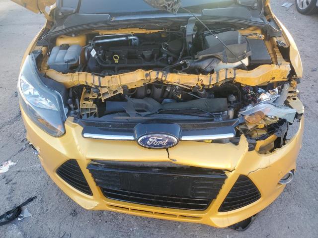 1FAHP3N23CL476939 - 2012 FORD FOCUS TITANIUM YELLOW photo 11