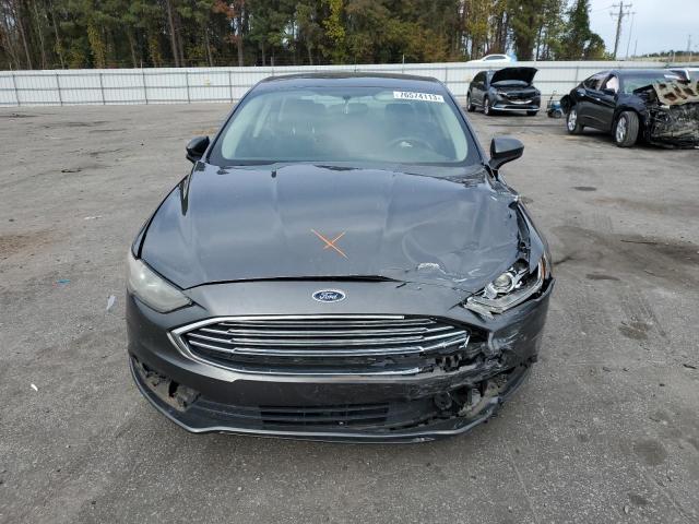 3FA6P0HD2HR302405 - 2017 FORD FUSION SE GRAY photo 5