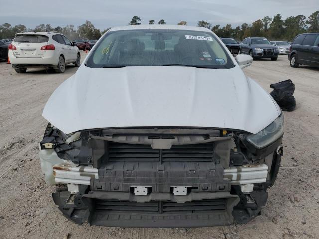 3FA6P0H78DR230369 - 2013 FORD FUSION SE WHITE photo 5