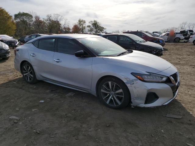 1N4AA6AV4KC380997 - 2019 NISSAN MAXIMA S SILVER photo 4