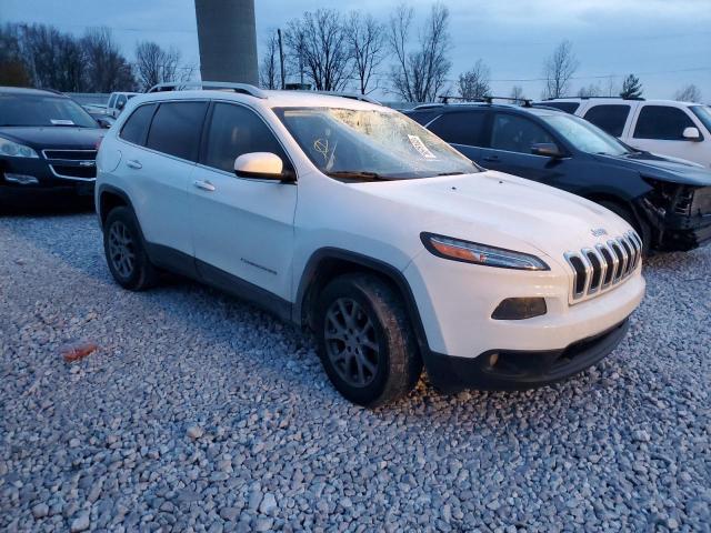 1C4PJMLB7JD622458 - 2018 JEEP CHEROKEE LATITUDE PLUS WHITE photo 4