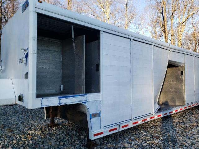 5CWRA34131H010632 - 2001 ARO TRAILER BLUE photo 9