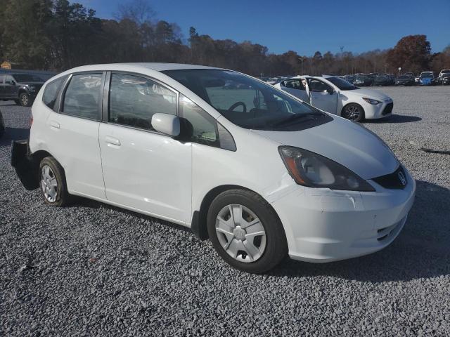 JHMGE8H39CS004522 - 2012 HONDA FIT WHITE photo 4