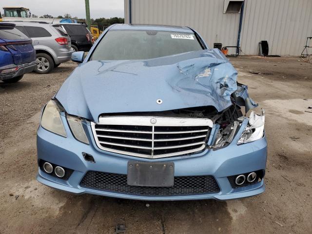 WDDHF5GBXAA057877 - 2010 MERCEDES-BENZ E 350 BLUE photo 5