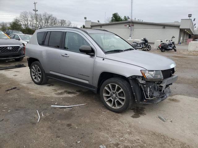 1C4NJDBB7HD168537 - 2017 JEEP COMPASS SPORT SILVER photo 4