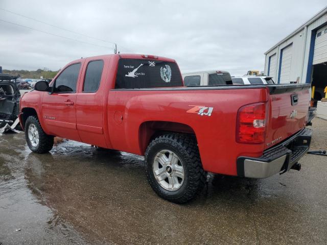 2GCEK19J871718086 - 2007 CHEVROLET SILVERADO K1500 RED photo 2