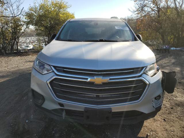 1GNERFKW2JJ242758 - 2018 CHEVROLET TRAVERSE LS SILVER photo 5