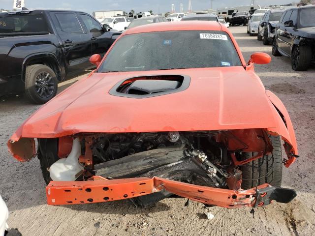 2C3CDZFJ2MH583778 - 2021 DODGE CHALLENGER R/T SCAT PACK ORANGE photo 5