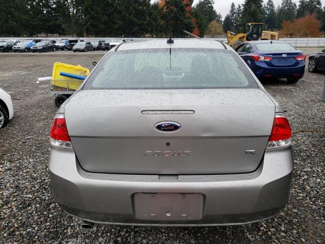 1FAHP33N58W295229 - 2008 FORD FOCUS SE SILVER photo 6