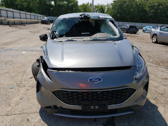 1FMCU0G60MUA95777 - 2021 FORD ESCAPE SE GRAY photo 5