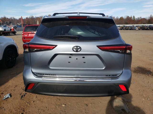 5TDGZRBH7NS221174 - 2022 TOYOTA HIGHLANDER XLE BLUE photo 6