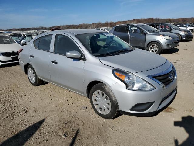 3N1CN7AP0KL812524 - 2019 NISSAN VERSA S SILVER photo 4