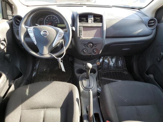 3N1CN7AP0KL812524 - 2019 NISSAN VERSA S SILVER photo 8