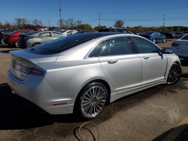 3LN6L2G92GR612479 - 2016 LINCOLN MKZ SILVER photo 3