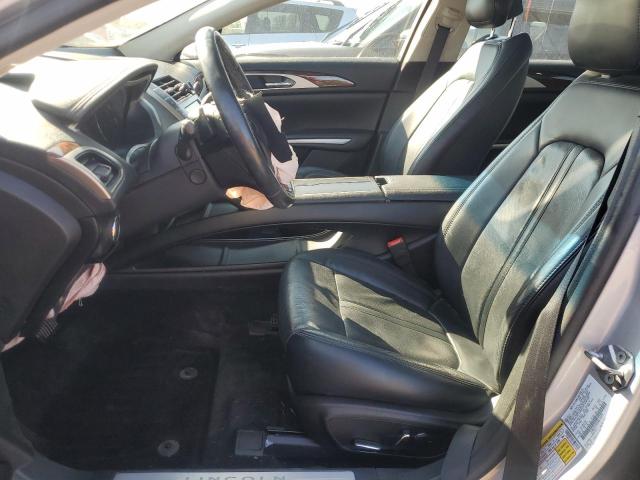 3LN6L2G92GR612479 - 2016 LINCOLN MKZ SILVER photo 7