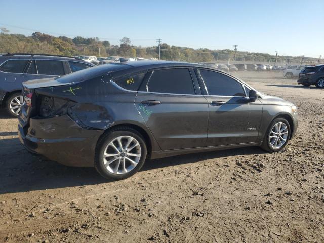 3FA6P0LU8KR235016 - 2019 FORD FUSION SE GRAY photo 3