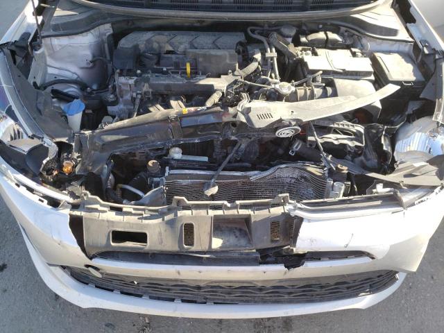 3KPA24AD5ME406120 - 2021 KIA RIO LX SILVER photo 11