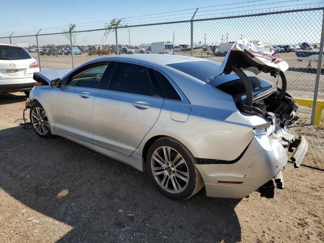 3LN6L2G92ER834887 - 2014 LINCOLN MKZ SILVER photo 2