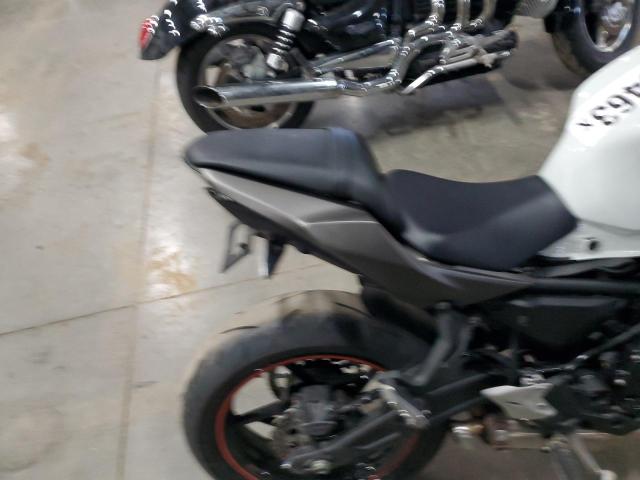 ML5EXER16PDA94766 - 2023 KAWASAKI EX650 R TWO TONE photo 6