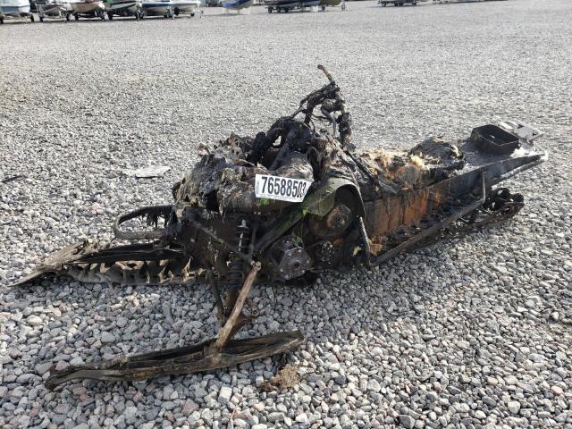 4UF16SNW6GT105039 - 2016 ARCT SNOWMOBILE BURN photo 2