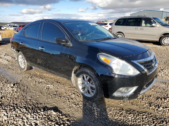 3N1CN7AP9GL823058 - 2016 NISSAN VERSA S BLACK photo 4