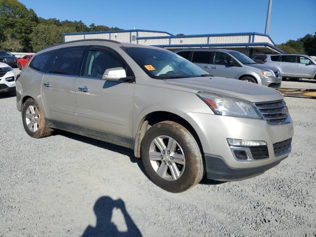 1GNKVHKD8EJ371800 - 2014 CHEVROLET TRAVERSE LT SILVER photo 4