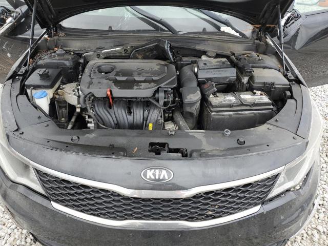 5XXGT4L35JG235061 - 2018 KIA OPTIMA LX BLACK photo 11