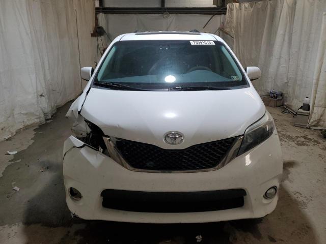 5TDXK3DC4BS043822 - 2011 TOYOTA SIENNA SPORT WHITE photo 5