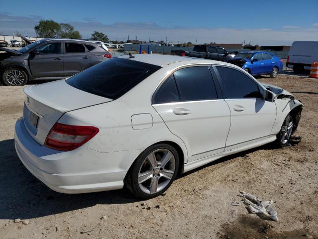 WDDGF5EBXBA460192 - 2011 MERCEDES-BENZ C 300 WHITE photo 3