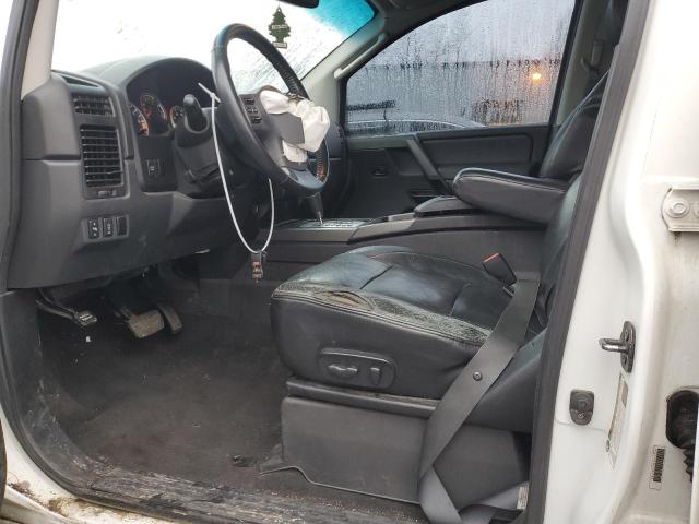 1N6AA07C09N307280 - 2009 NISSAN TITAN XE WHITE photo 7