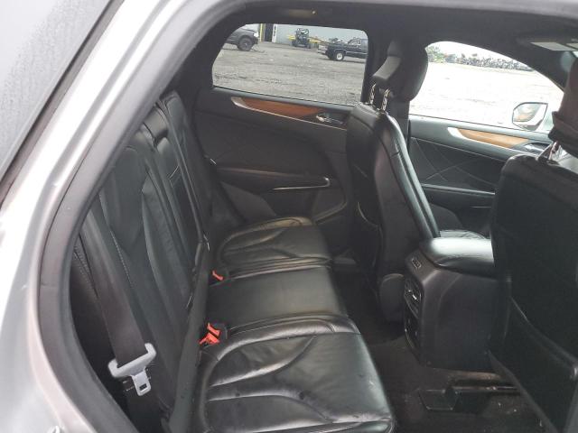 5LMCJ2D98KUL51029 - 2019 LINCOLN MKC SELECT Արծաթագույն լուսանկար 10