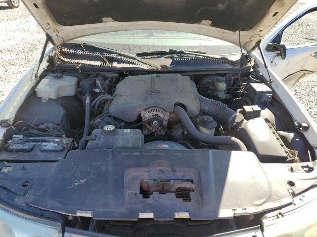 1LNHM81W02Y656675 - 2002 LINCOLN TOWN CAR EXECUTIVE WHITE photo 11