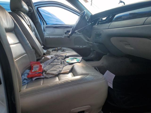 1LNHM81W02Y656675 - 2002 LINCOLN TOWN CAR EXECUTIVE WHITE photo 7