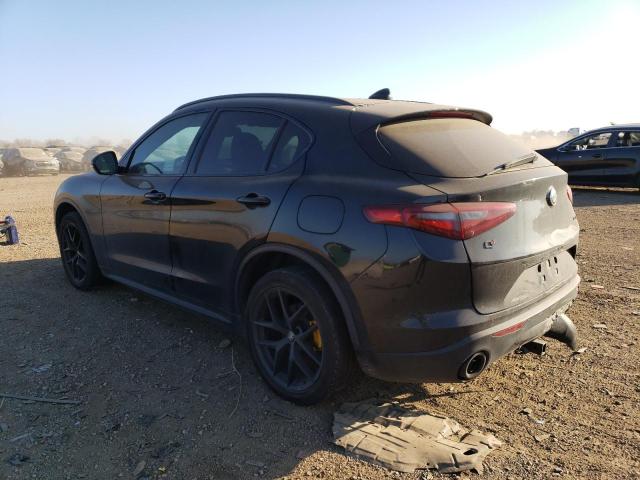 ZASPAKBNXK7C40934 - 2019 ALFA ROMEO STELVIO TI BLACK photo 2