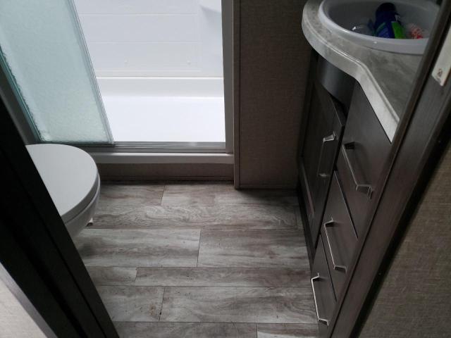 573FR342XM3330562 - 2021 GRAN REFLECTION WHITE photo 8