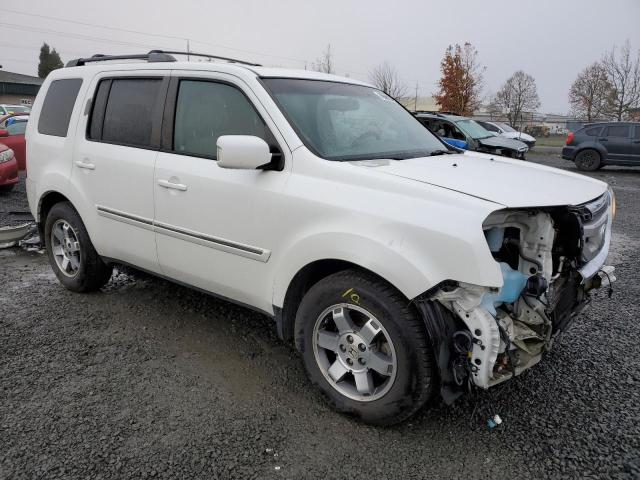 5FNYF4H91BB066234 - 2011 HONDA PILOT TOURING WHITE photo 4