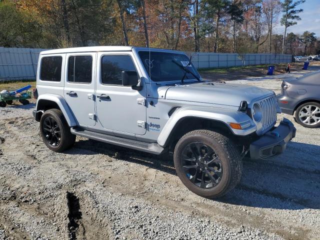 1C4JJXP6XNW228287 - 2022 JEEP WRANGLER U SAHARA 4XE SILVER photo 4