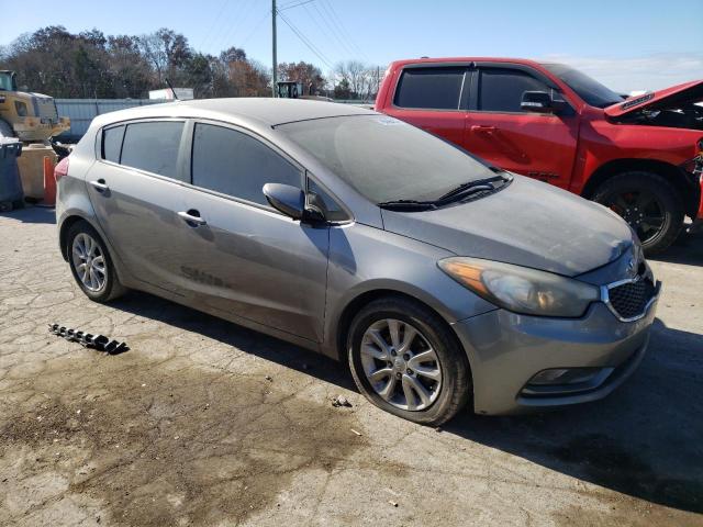 KNAFK5A85G5648885 - 2016 KIA FORTE LX GRAY photo 4