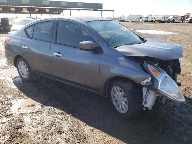 3N1CN7AP5HL840456 - 2017 NISSAN VERSA S GRAY photo 4