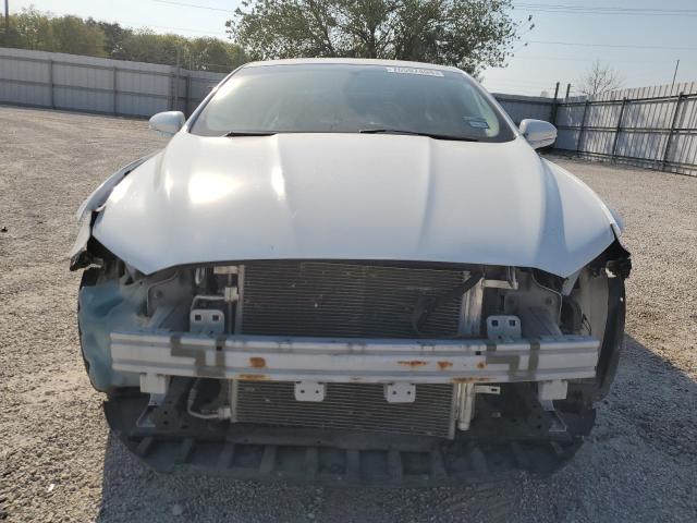 3FA6P0H72ER305813 - 2014 FORD FUSION SE WHITE photo 5