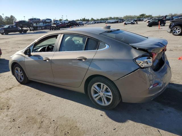 1G1BE5SMXJ7229567 - 2018 CHEVROLET CRUZE LT GRAY photo 2