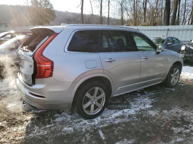 YV4A22PK5L1584540 - 2020 VOLVO XC90 T6 MOMENTUM SILVER photo 3