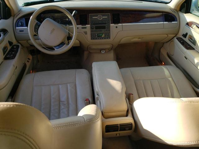 1LNHM81V26Y640328 - 2006 LINCOLN TOWN CAR SIGNATURE CREAM photo 8