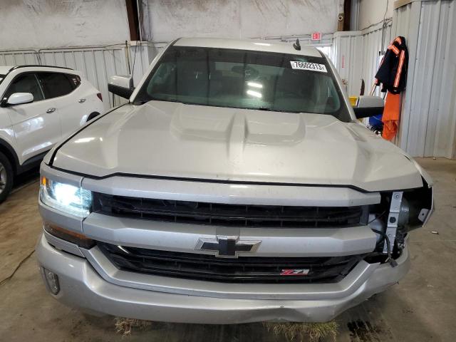 3GCUKREC7JG637421 - 2018 CHEVROLET SILVERADO K1500 LT SILVER photo 5