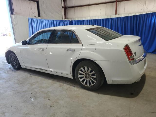2C3CCAAG0EH288566 - 2014 CHRYSLER 300 WHITE photo 2