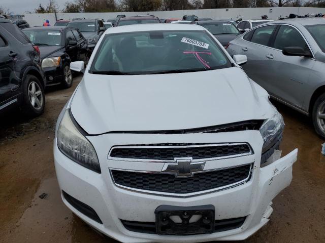 1G11D5RR4DF108589 - 2013 CHEVROLET MALIBU 1LT WHITE photo 5