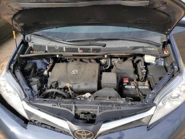 5TDKZ3DC0KS005431 - 2019 TOYOTA SIENNA LE BLUE photo 12