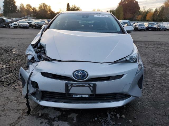 JTDKBRFU7J3595771 - 2018 TOYOTA PRIUS SILVER photo 5