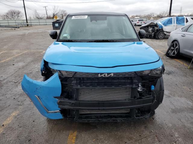 KNDJ53AU0P7211208 - 2023 KIA SOUL GT LINE BLUE photo 5