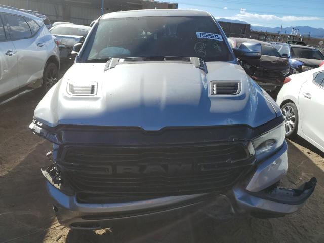 1C6SRFJT1LN324406 - 2020 RAM 1500 LARAMIE SILVER photo 5